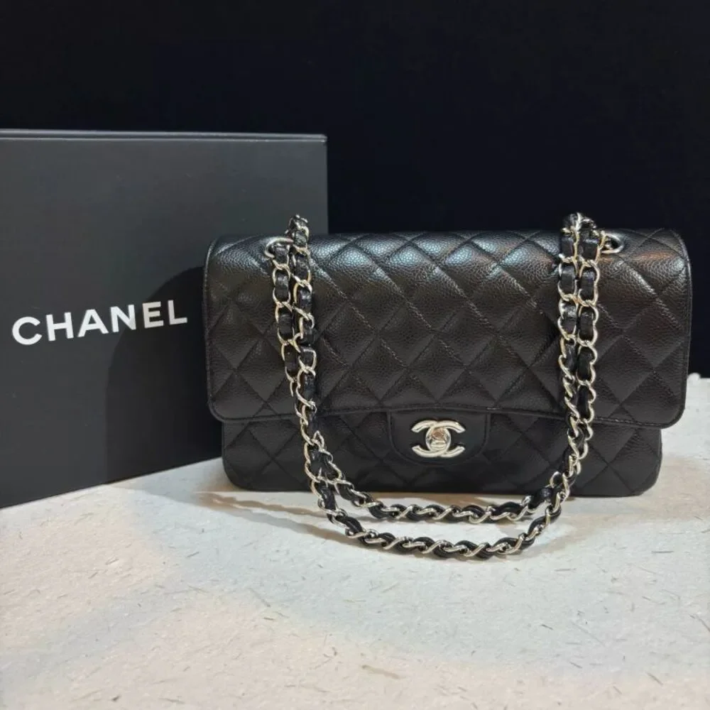 Chanel Women Pre-Loved Bag Very Good Condition